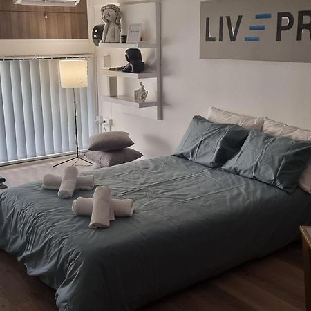 Livepro Lägenhet Larnaca Exteriör bild